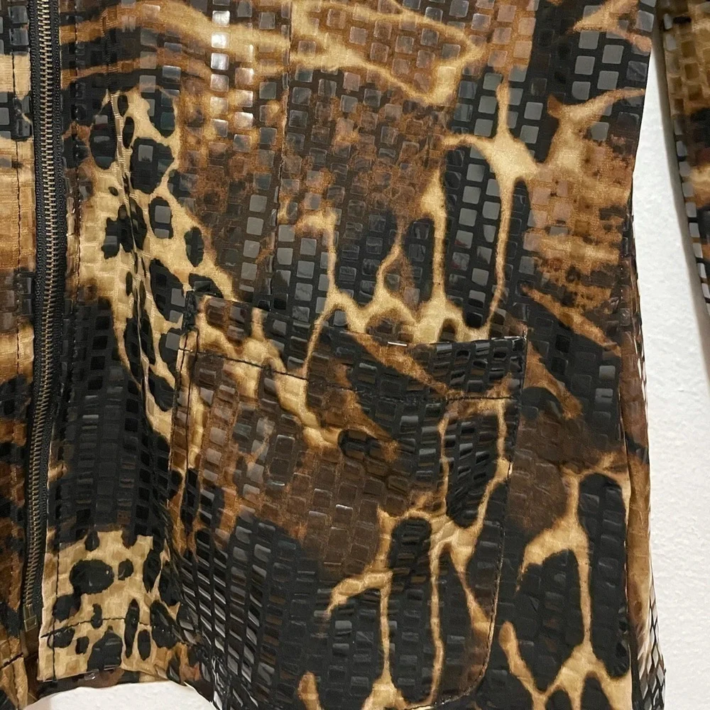 Ruby Rd. Size 10 Animal Print Zip Jacket With Pockets - Picture 6 of 7